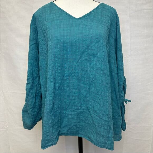 Ava & Viv Teal V-Neck Blouse 1X - Lightweight Cotton-Blend with Ruched Sleeves - Picture 2 of 10